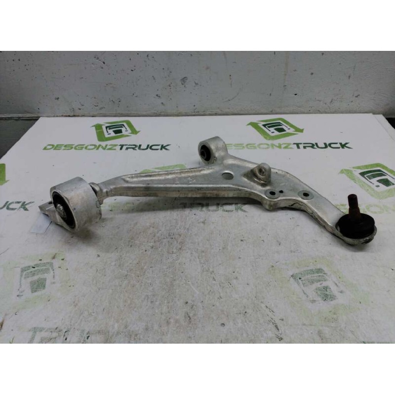 Recambio de brazo suspension inferior delantero derecho para nissan x-trail (t30) comfort referencia OEM IAM   