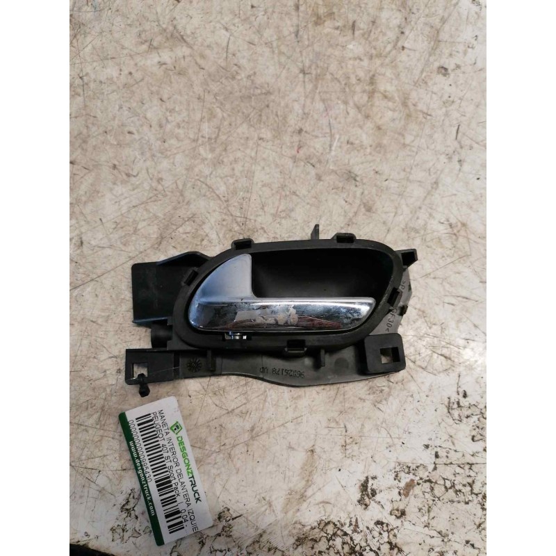 Recambio de maneta interior delantera izquierda para peugeot 407 st sport pack referencia OEM IAM   