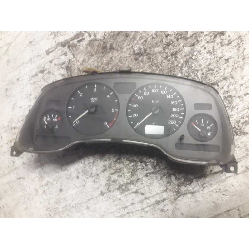 Recambio de cuadro instrumentos para opel astra g berlina club referencia OEM IAM 351177000 01022057 DQ09228743