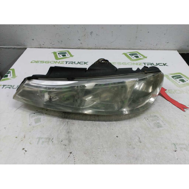 Recambio de faro izquierdo para peugeot 406 berlina (s1/s2) sr referencia OEM IAM 9630423277 6204N0 0301175001