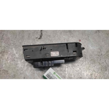 Recambio de mando elevalunas delantero izquierdo para opel zafira b cosmo referencia OEM IAM 13228699  