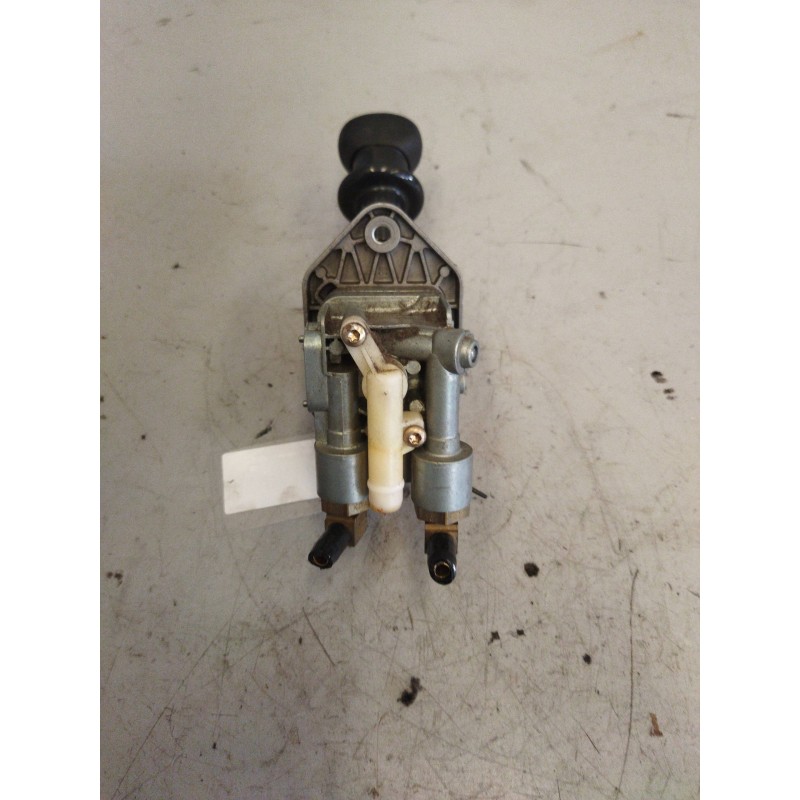 Recambio de palanca freno de mano para man l 2000 evolution 6.9 diesel referencia OEM IAM 81523156150 9617230190 - Blanco 4