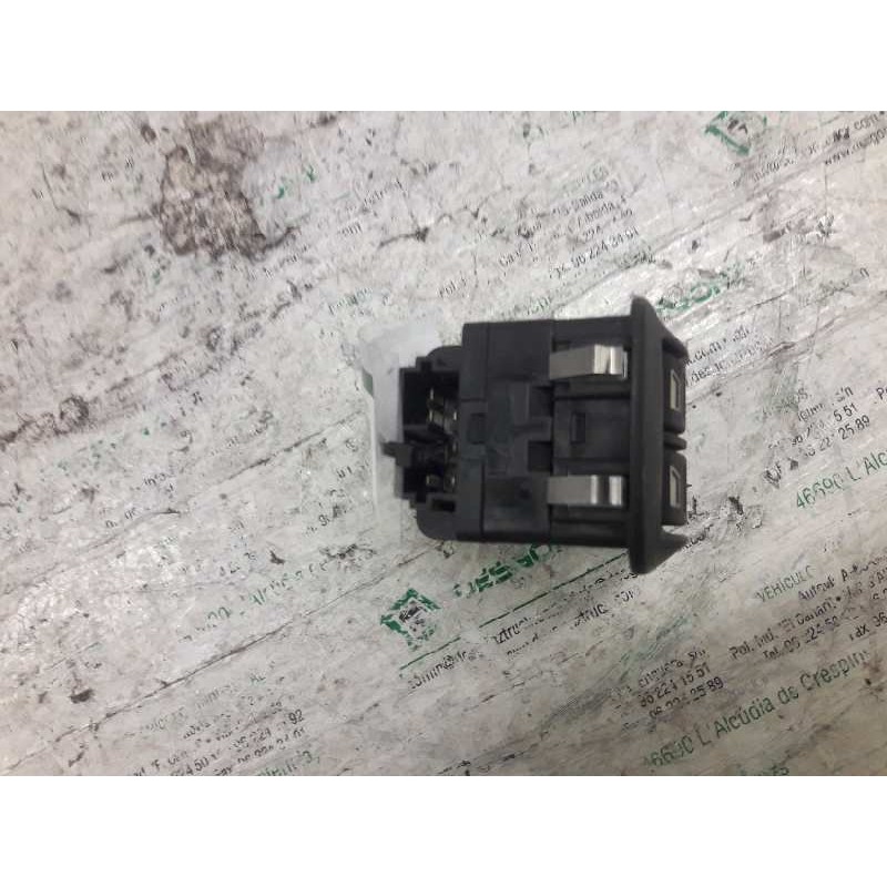 Recambio de mando elevalunas delantero izquierdo para peugeot 206 berlina xr referencia OEM IAM - Rojo 2