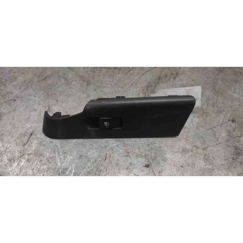 Recambio de mando elevalunas trasero izquierdo para chevrolet aveo 1.2 cat referencia OEM IAM 202005661 5 PINS 