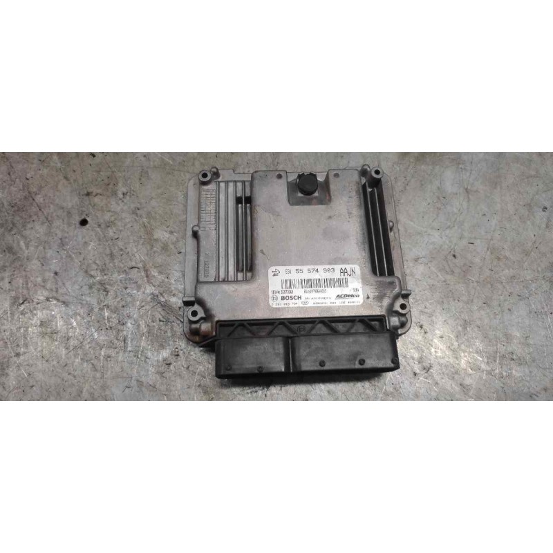 Recambio de centralita motor uce para opel insignia berlina cosmo referencia OEM IAM 0281016704 55574903 1039S35924