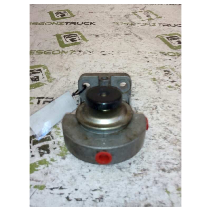 Recambio de valvula aire para nissan trucks atleon 35.13 referencia OEM IAM  PURGADOR COMBUSTIBLE VALVULA DE PURGA