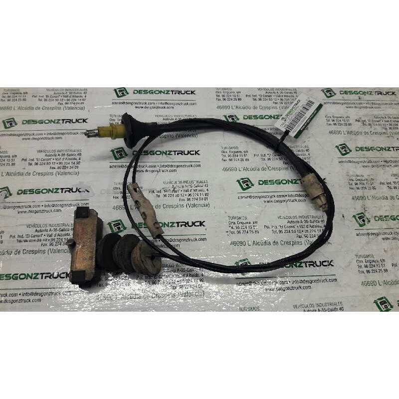 Recambio de cables de freno mano para opel vivaro combi 2.7t corto referencia OEM IAM  PARTE DELANTERA 