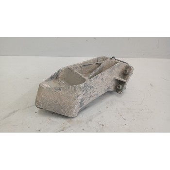 Recambio de soporte guardabarros trasero para daf serie xf105.xxx 12.9 diesel referencia OEM IAM   