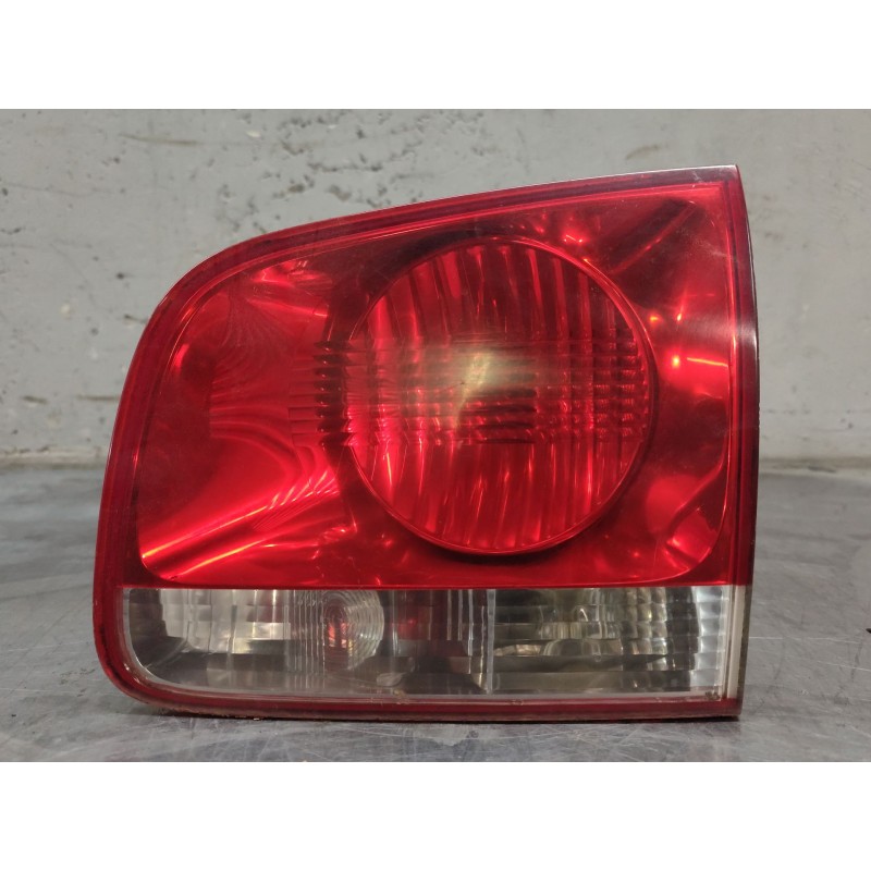 Recambio de piloto trasero derecho interior para volkswagen touareg (7l6) tdi v10 referencia OEM IAM   