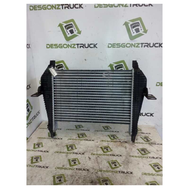 Recambio de intercooler para iveco eurocargo 05.03  fg 80 e larga distancia referencia OEM IAM 20120720 99000675 