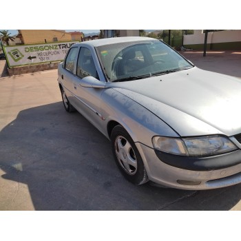 opel vectra b berlina del año 1998