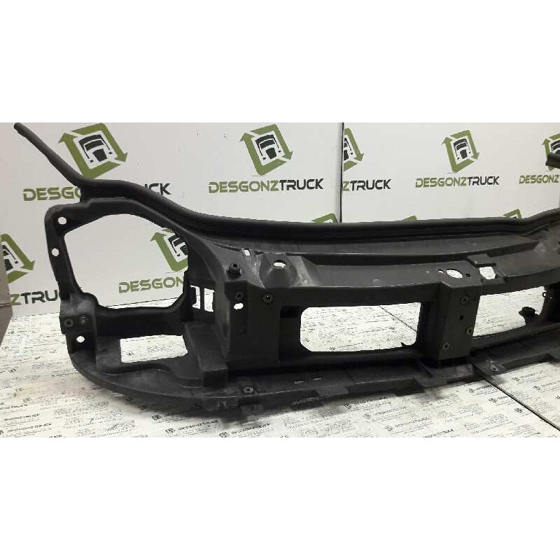 Recambio de panel frontal para opel vivaro combi 2.7t corto referencia OEM IAM - Blanco 2