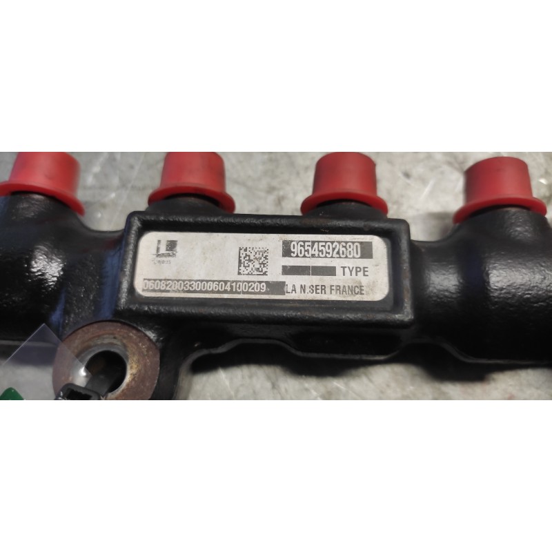 Recambio de rampa inyectora para peugeot partner kombi access referencia OEM IAM 9654592680 - Gris 2
