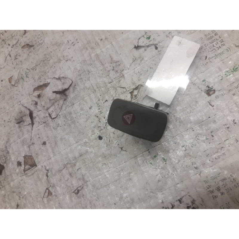 Recambio de warning para nissan micra (k11) alpine (1996) referencia OEM IAM 06012 8 PINS 2