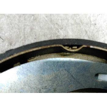Recambio de zapatas de freno traseras para peugeot 205 berlina xad / xad multi referencia OEM IAM   
