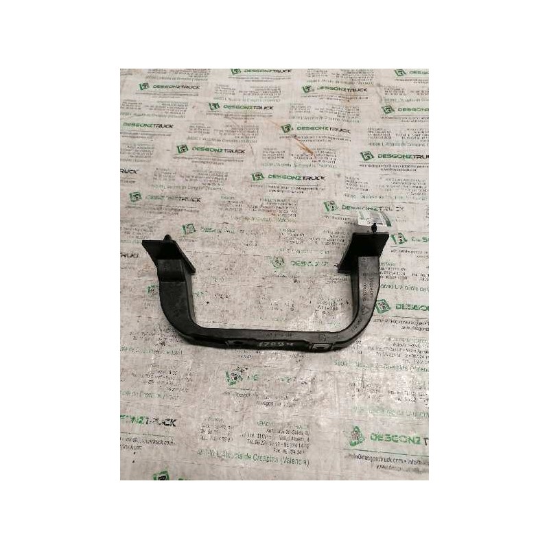 Recambio de soporte para peugeot 208 active referencia OEM IAM 9674497780 PUERTA DELANTERA IZQUIERDA 