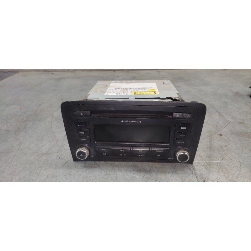 Recambio de sistema audio / radio cd para audi a3 (8p) 2.0 tdi ambiente referencia OEM IAM 8P0035186P  