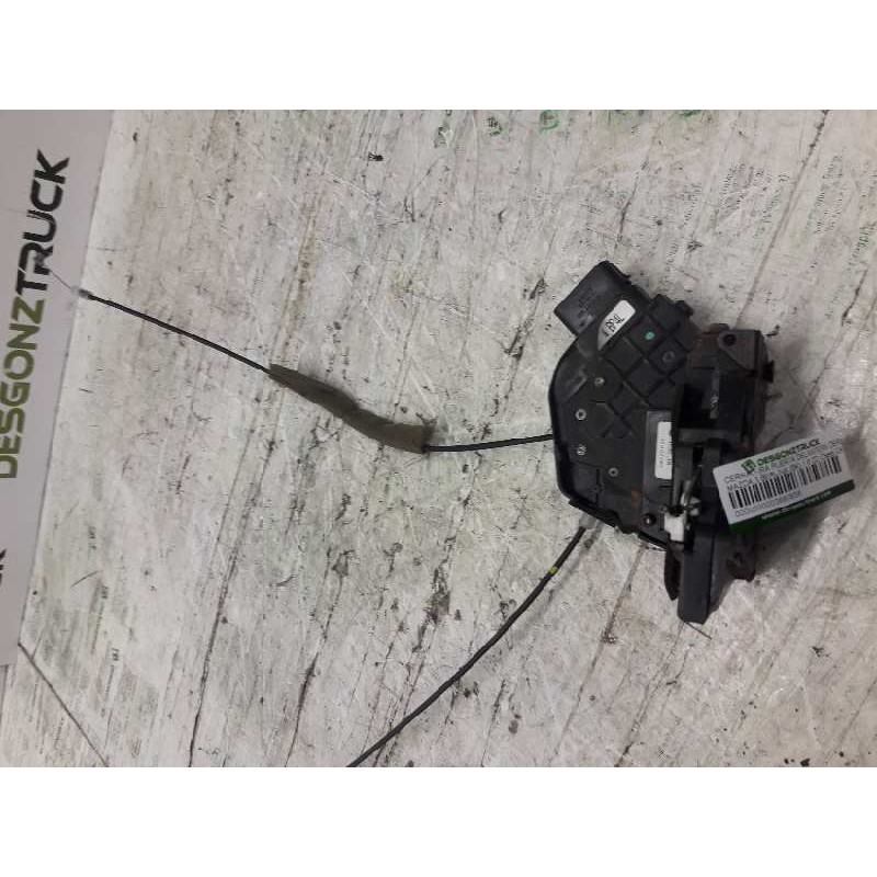 Recambio de cerradura puerta delantera derecha para mazda 3 berlina (bk) 1.6 crdt active referencia OEM IAM   
