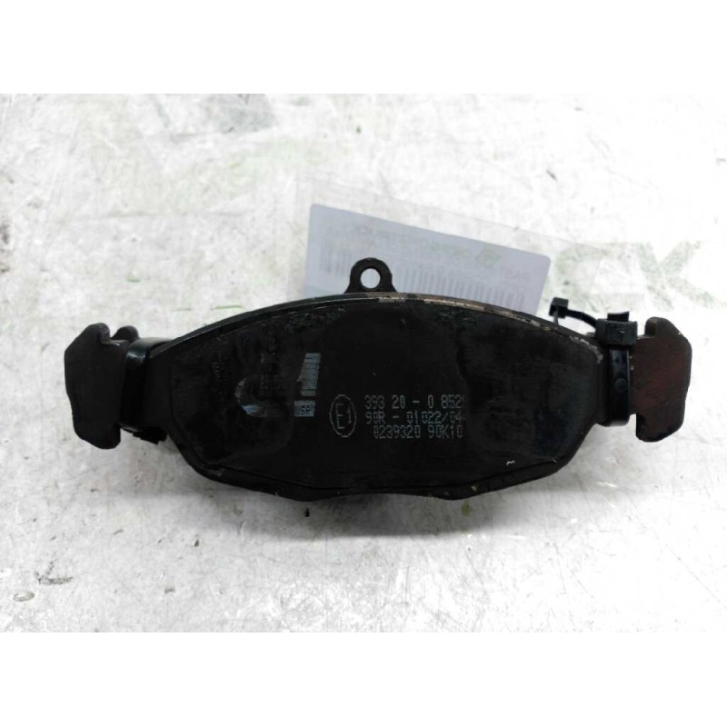 Recambio de pastillas de freno delanteras para opel corsa b edition 2000 referencia OEM IAM   