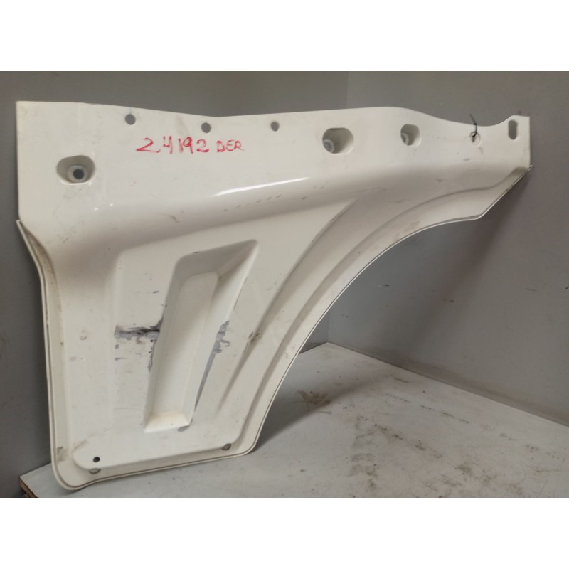 Recambio de moldura puerta delantera derecha para volvo fh 480 12.8 diesel referencia OEM IAM 20467038 - Blanco 2