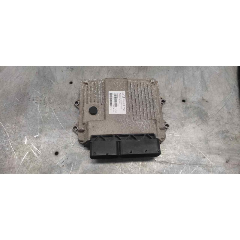 Recambio de centralita motor uce para opel combo (corsa c) familiar referencia OEM IAM 55194018YU 7160006203 