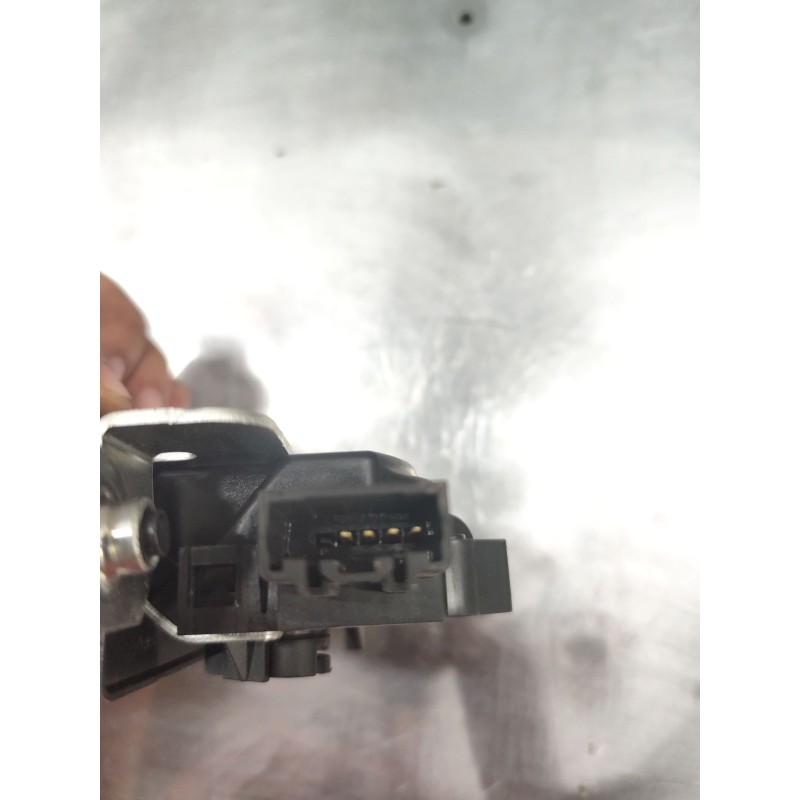Recambio de cerradura maletero / porton para mg zs suv (azs1) 1.5 vti referencia OEM IAM 10459738 - Naranja 2