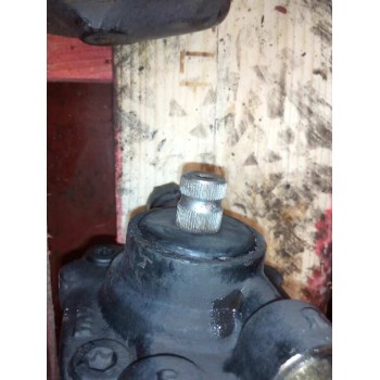 Recambio de caja direccion para nissan trucks atleon 35.13 referencia OEM IAM 492109X100 TAS20M617 TRW