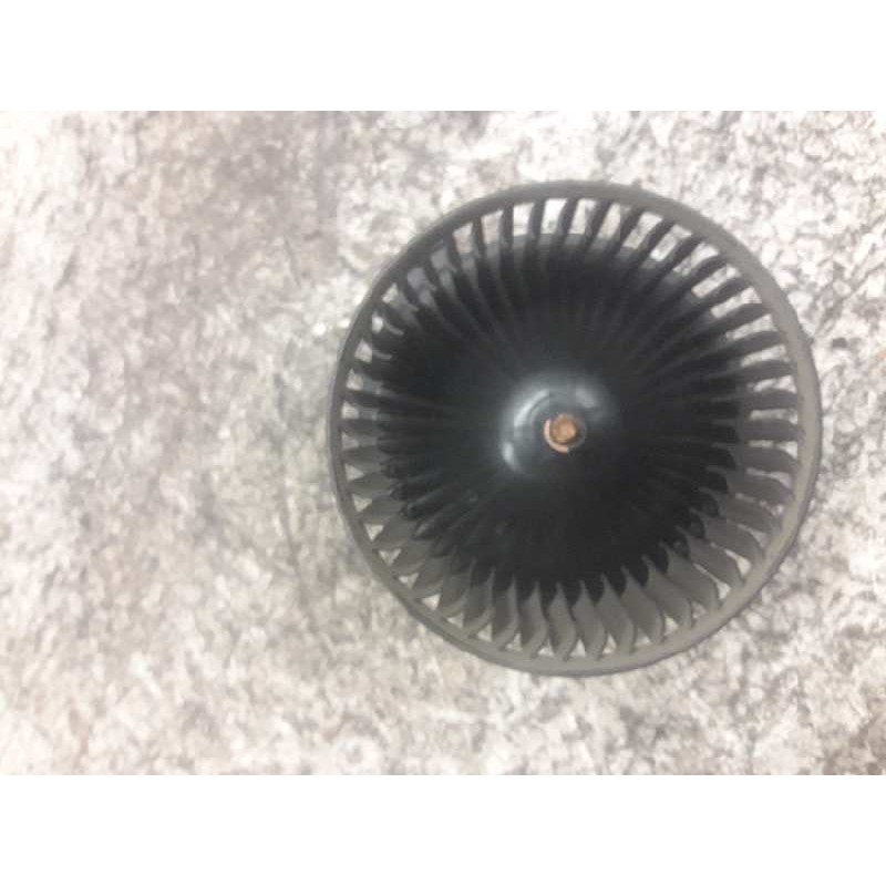 Recambio de ventilador calefaccion para ford fiesta (cb1) econetic referencia OEM IAM 0130115551 3137231000 2 PINS