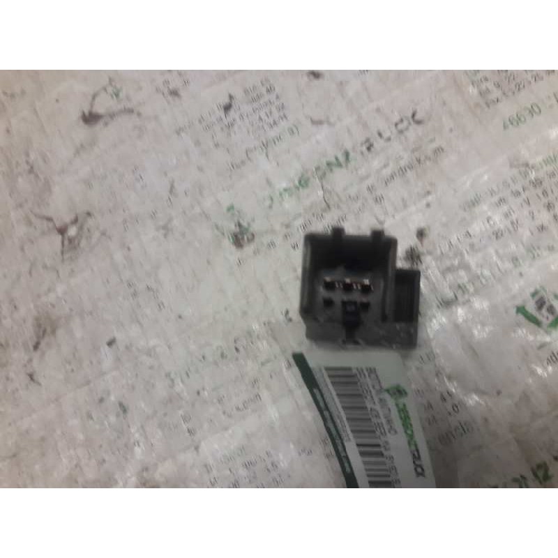 Recambio de boton antivaho para peugeot 406 berlina (s1/s2) sldt referencia OEM IAM  6 PINS 2
