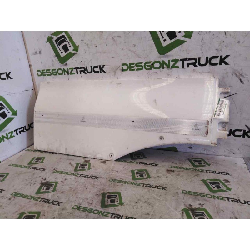 Recambio de moldura trasera cabina para man tgx 18.xxx 12.4 diesel referencia OEM IAM 81615100408 81615100410 DERECHA