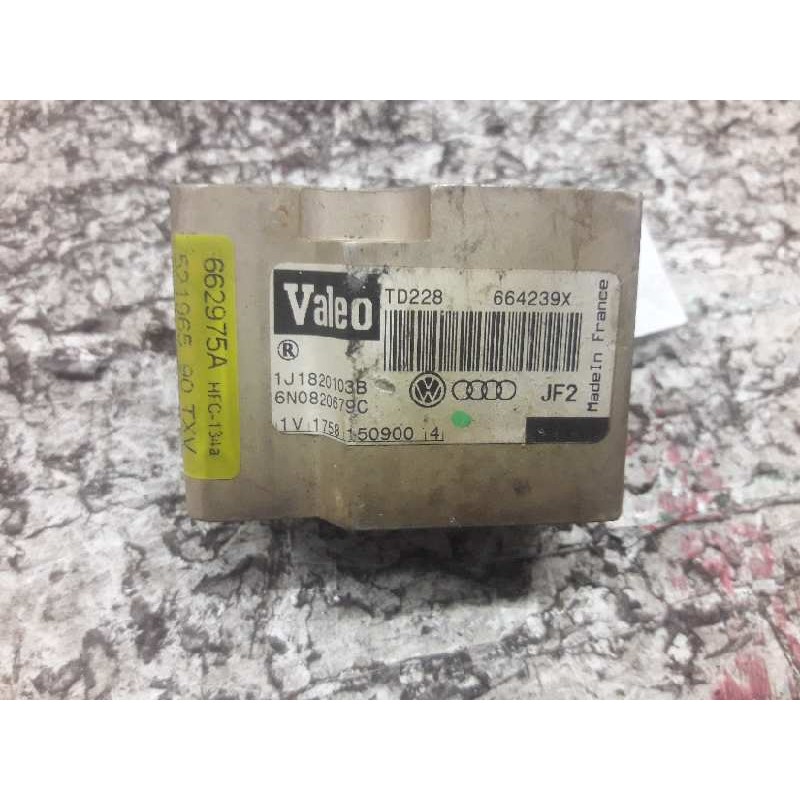 Recambio de valvula expansion para volkswagen golf iv berlina (1j1) soul referencia OEM IAM 1J1820103B 6N0820679C 