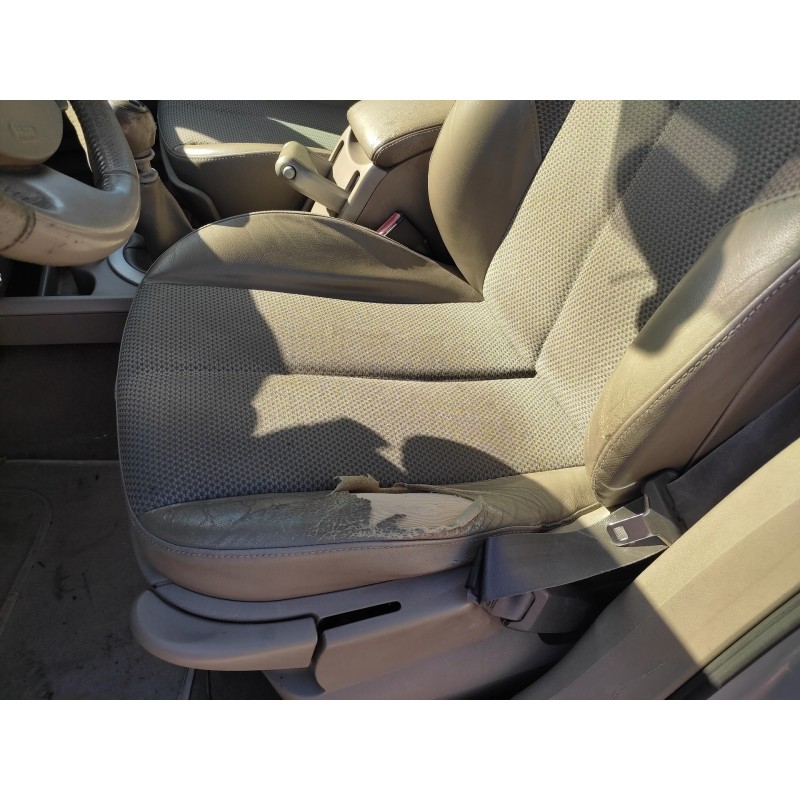 Recambio de asiento delantero izquierdo para renault megane ii berlina 5p confort authentique referencia OEM IAM   