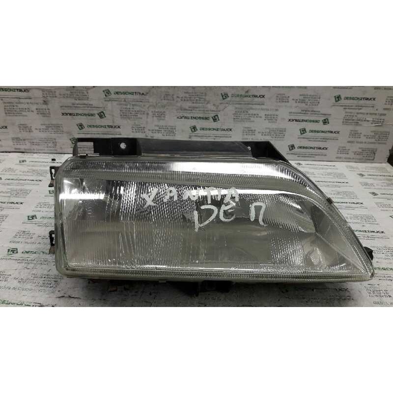 Recambio de faro derecho para citroën xantia berlina 1.6 sx referencia OEM IAM 88205034  