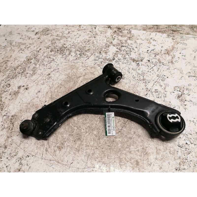 Recambio de brazo suspension inferior delantero izquierdo para peugeot bipper básico referencia OEM IAM   