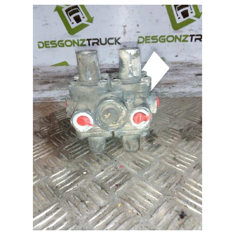 Recambio de valvula aire para nissan trucks atleon 165 referencia OEM IAM 9347021100 VALVULA CUADRUPLE 