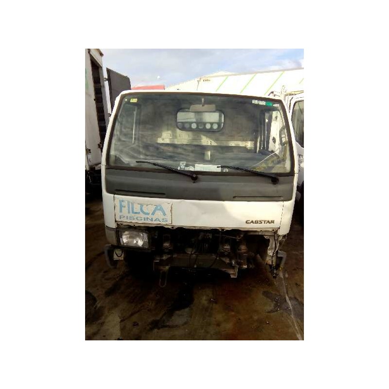 NISSAN CABSTAR 01.04 