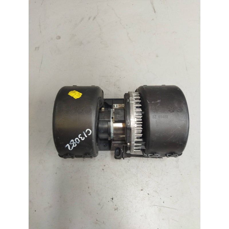 Recambio de motor calefaccion para volvo fm 12 2002  12.1 diesel (d12d420) referencia OEM IAM 20443822  