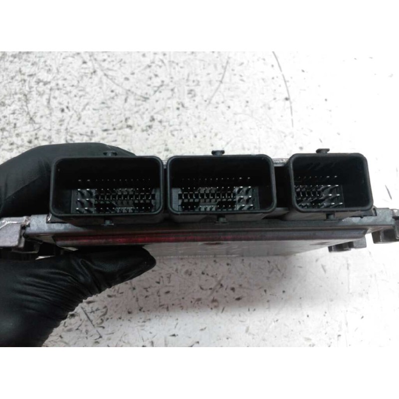 Recambio de centralita motor uce para renault scenic ii emotion referencia OEM IAM 8200804775 8200807626 S122326113 3