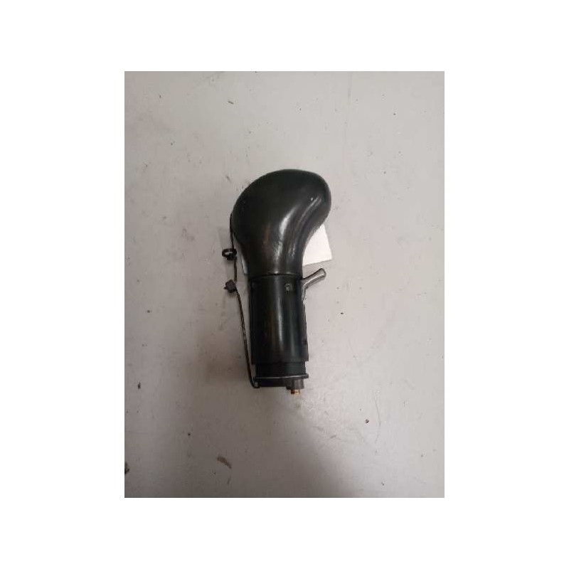 Recambio de pomo palanca cambio para iveco eurotech (mp) 9.5 diesel referencia OEM IAM 4762861 0501207460 