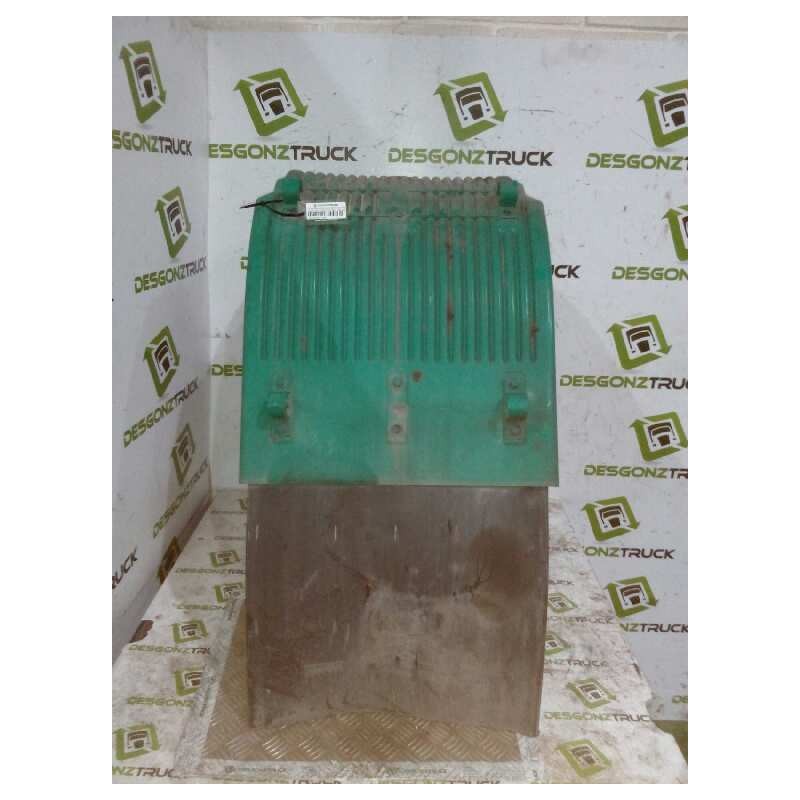 Recambio de guardabarros delantero izquierdo para volvo fm 12 asta 2001 fsa  4x2 largo, bajo referencia OEM IAM   