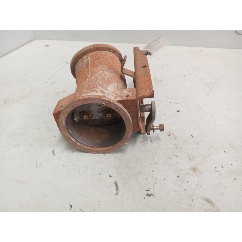 Recambio de caja mariposa para renault serie t 12.8 diesel referencia OEM IAM 7422104781 - Blanco 3
