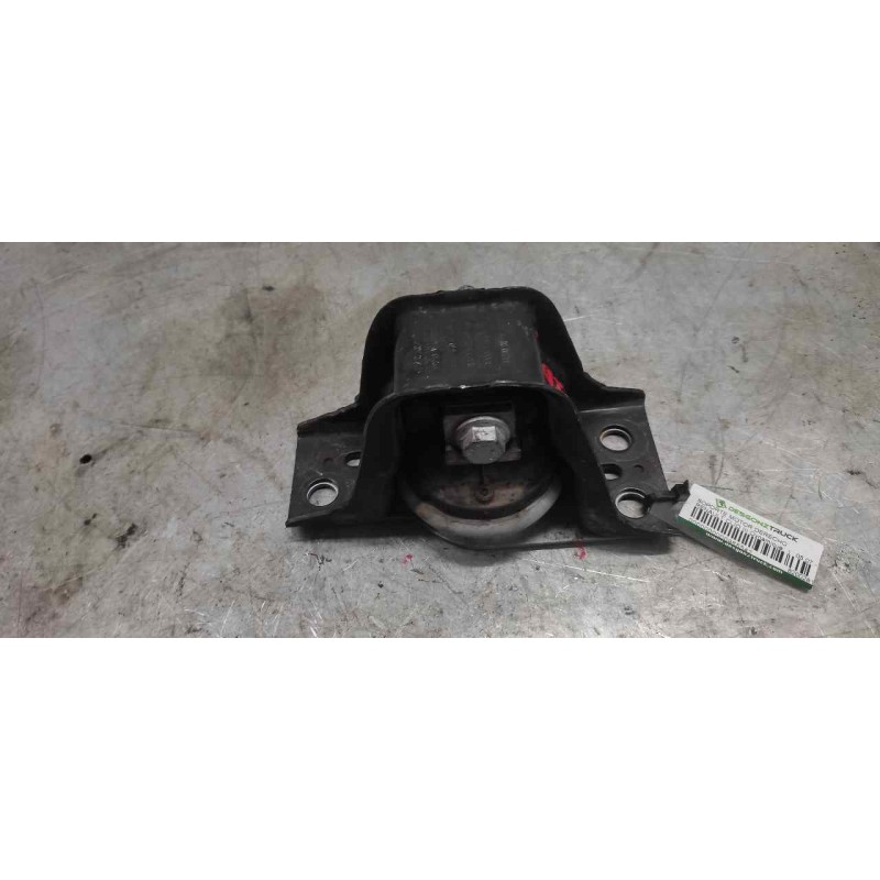 Recambio de soporte motor derecho para renault clio iii dynamique referencia OEM IAM 8200281186  