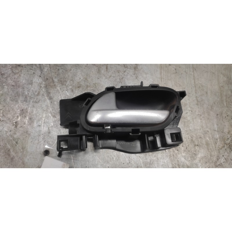 Recambio de maneta interior trasera izquierda para peugeot 208 style referencia OEM IAM 96555518VV  