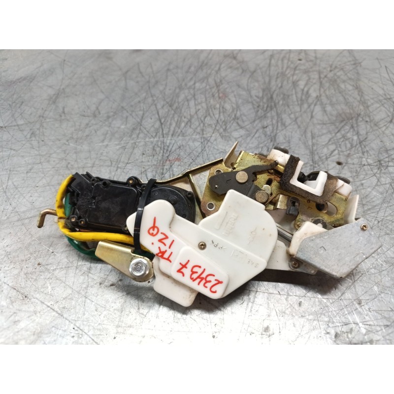 Recambio de cerradura puerta trasera izquierda para opel agila básico referencia OEM IAM 3PINES - Blanco 3