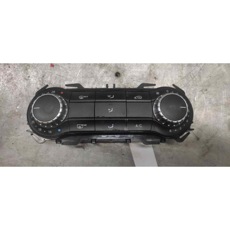 Recambio de mando climatizador para mercedes-benz clase cla (w117) cla 200 cdi (117.308) referencia OEM IAM A2469008215 A2469010