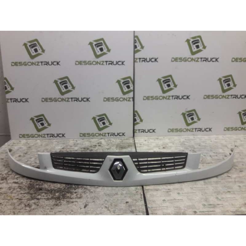 Recambio de rejilla delantera central para renault kangoo (f/kc0) referencia OEM IAM   