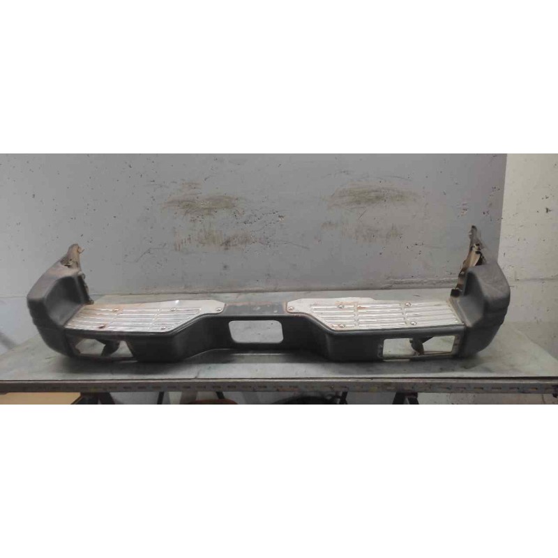 Recambio de paragolpes trasero para mitsubishi galloper (hyundai) 2.5 tdi s.e. confort (3-ptas.) referencia OEM IAM   