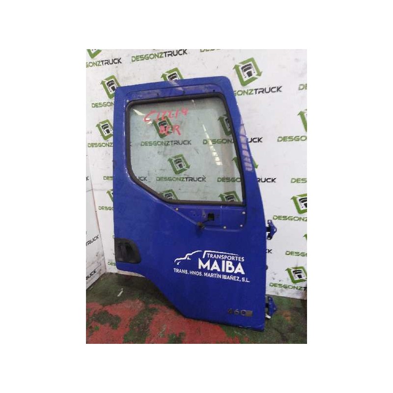 Recambio de puerta delantera derecha para renault premium route 2006 fas 4x2 larga distancia referencia OEM IAM   