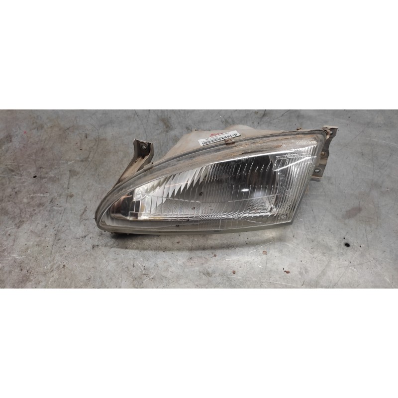 Recambio de faro izquierdo para hyundai lantra berlina (rd) 1.6 gls referencia OEM IAM   