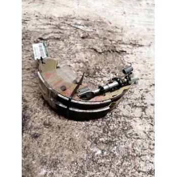 ZAPATAS DE FRENO TRASERAS 82757509 IZQUIERDA 